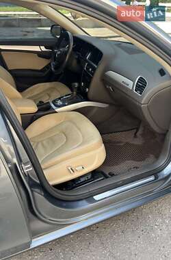 Седан Audi A4 2012 в Полтаве