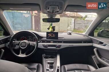 Седан Audi A4 2017 в 