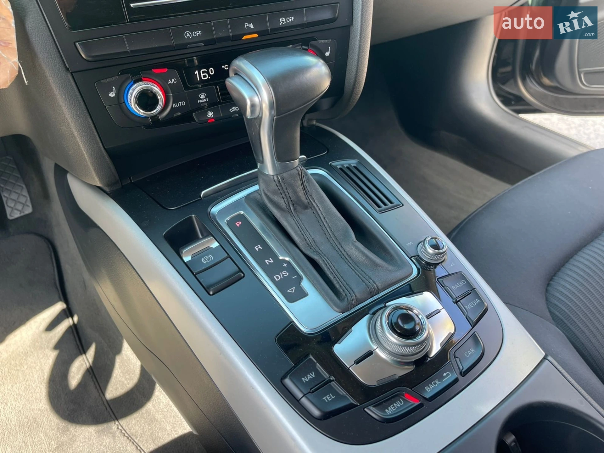 2015 Audi A4 - мініатюра 20