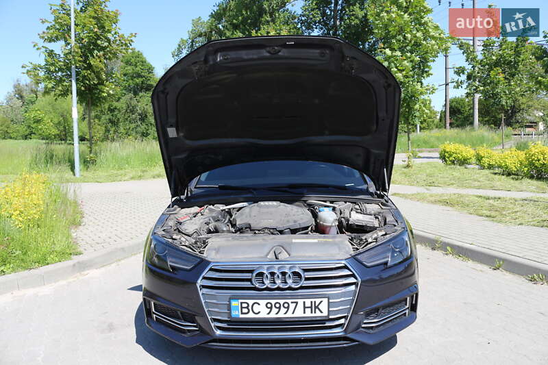 Седан Audi A4 2017 в Львове