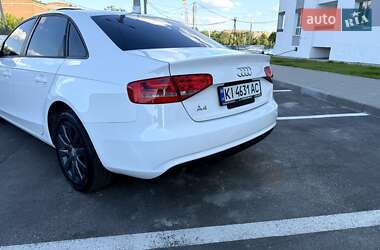 Седан Audi A4 2014 в 