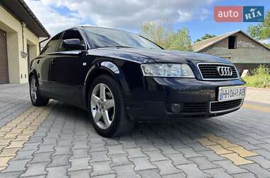 Седан Audi A4 2001 в Измаиле
