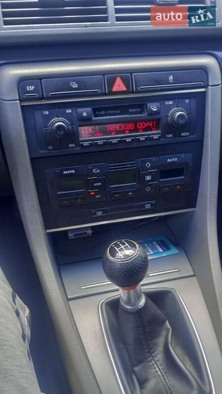Седан Audi A4 2001 в Черкассах