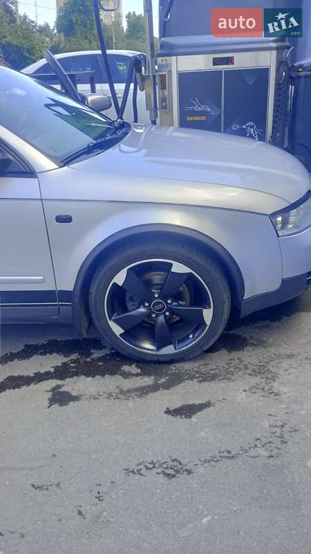 Седан Audi A4 2001 в Черкассах
