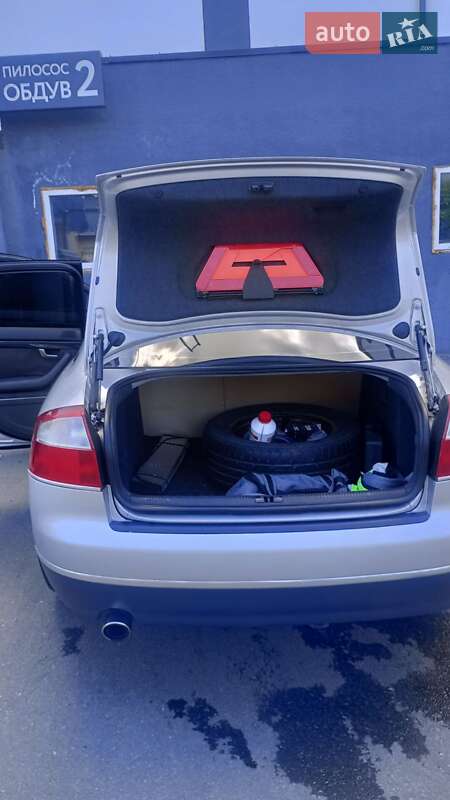 Седан Audi A4 2001 в Черкассах