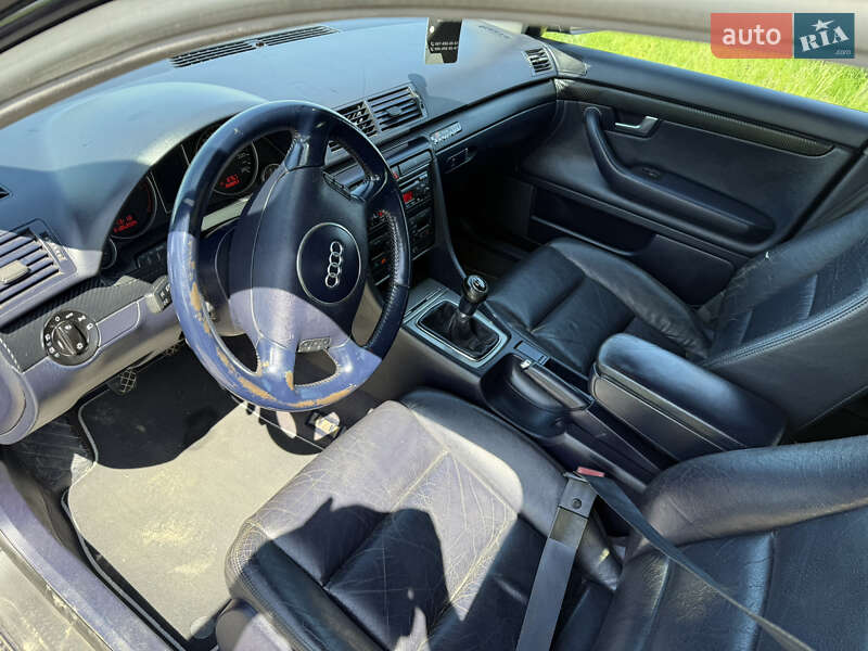Седан Audi A4 2002 в Киеве