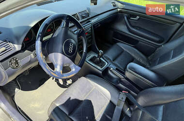 Седан Audi A4 2002 в 