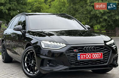Универсал Audi A4 2021 в 
