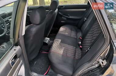 Седан Audi A4 1996 в 