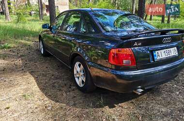 Седан Audi A4 1996 в Киеве