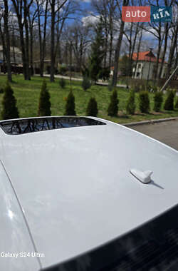 Седан Audi A4 2015 в Умані