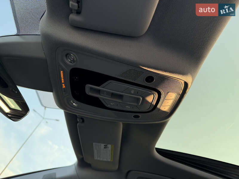Седан Audi A4 2017 в Львове