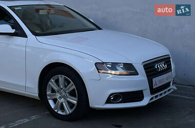 Седан Audi A4 2009 в 