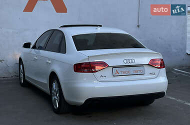 Седан Audi A4 2009 в 