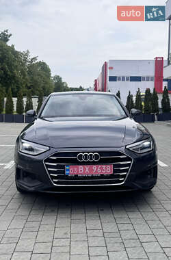 Седан Audi A4 2020 в Львове