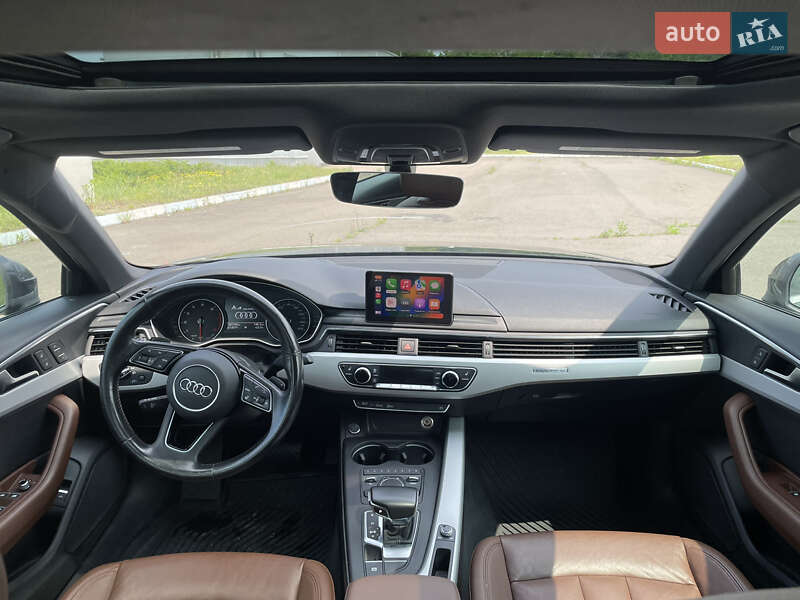 Седан Audi A4 2017 в Ровно