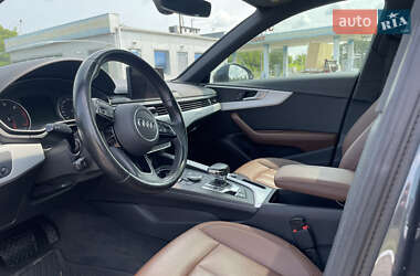 Седан Audi A4 2017 в 