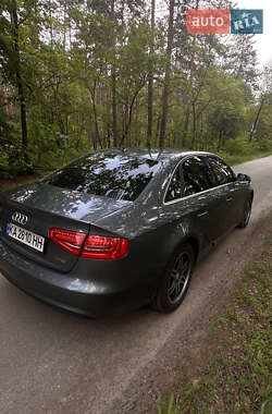 Седан Audi A4 2014 в 