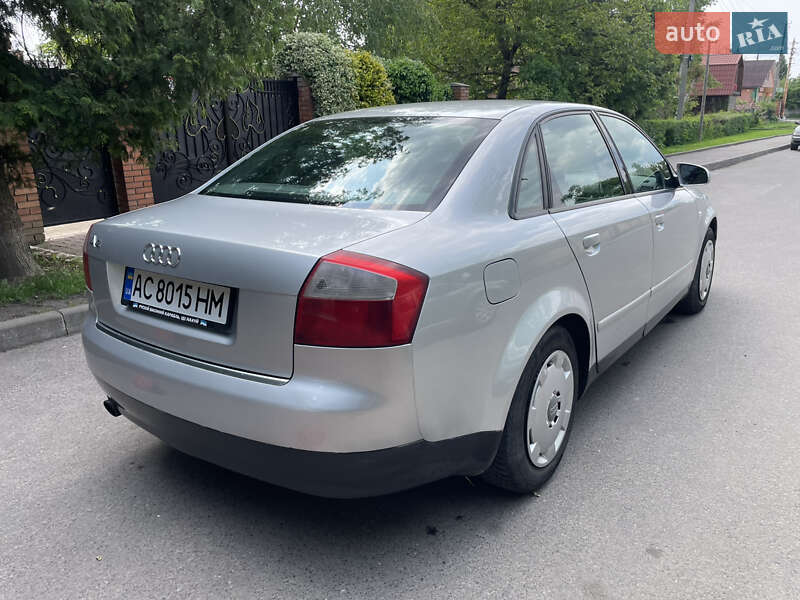 Седан Audi A4 2002 в Луцке