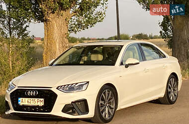 Седан Audi A4 2021 в 