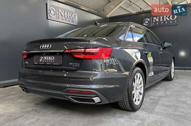 Седан Audi A4 2021 в 