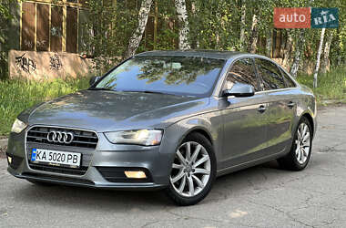 Седан Audi A4 2012 в Киеве