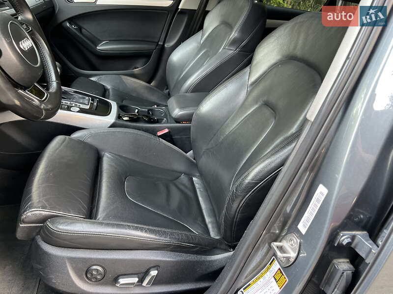 Седан Audi A4 2012 в Києві