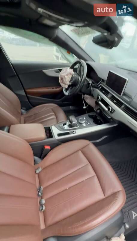 Седан Audi A4 2017 в Ровно