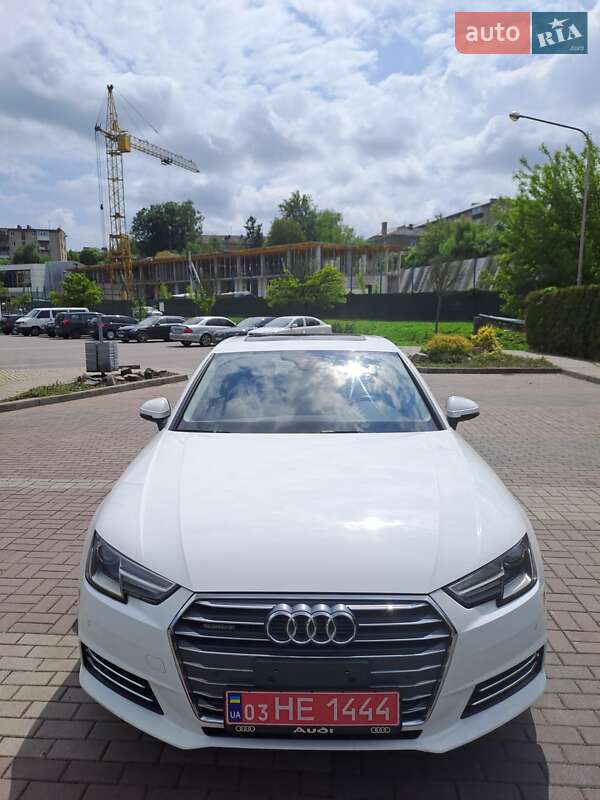 Седан Audi A4 2016 в Луцке