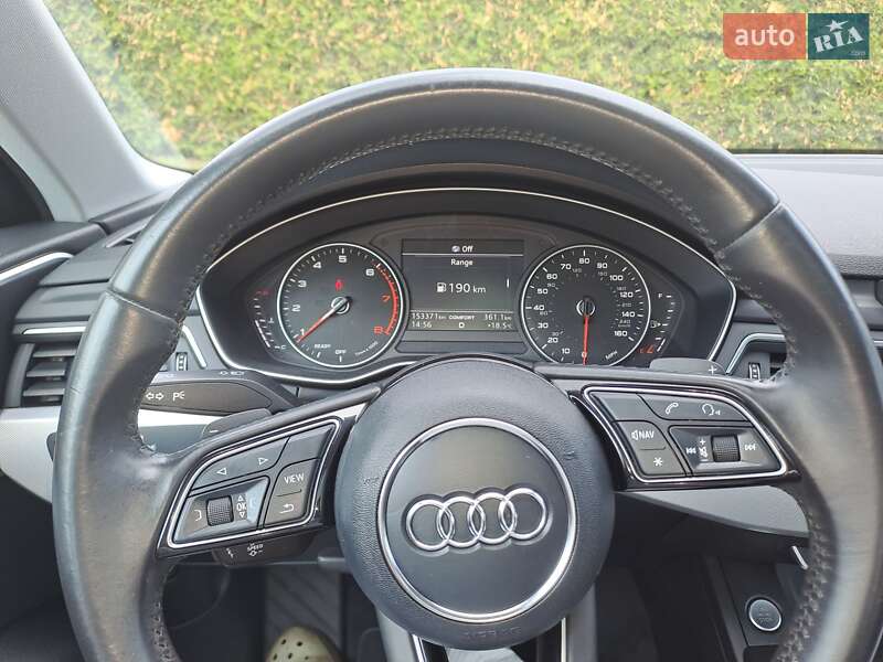 Седан Audi A4 2016 в Луцке