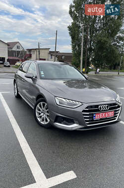 Audi A4 2019