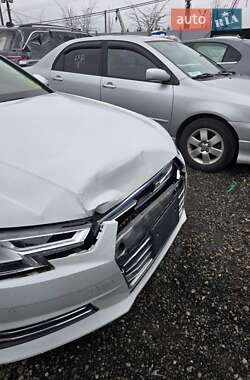 Седан Audi A4 2016 в 