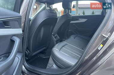 Седан Audi A4 2016 в 