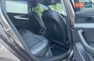 Седан Audi A4 2016 в 