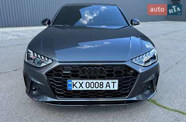 Audi A4 2022