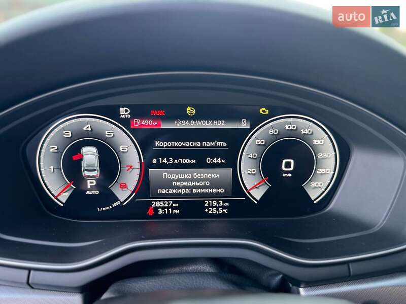 Седан Audi A4 2022 в Харкові