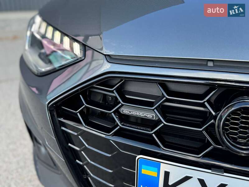 Седан Audi A4 2022 в Харкові