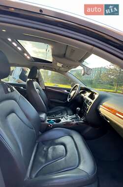 Седан Audi A4 2012 в 