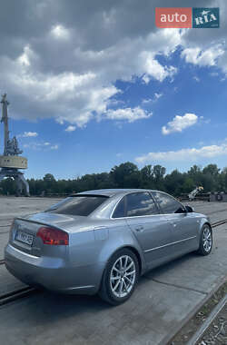 Седан Audi A4 2005 в 