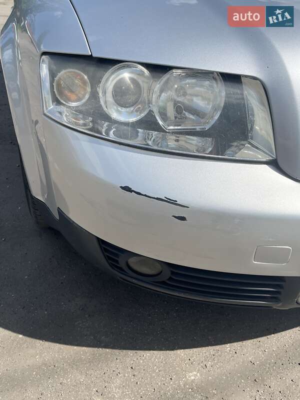 Седан Audi A4 2001 в Першотравенске