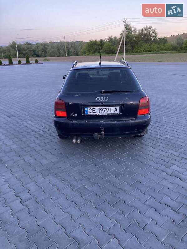 Універсал Audi A4 1997 в Чернівцях