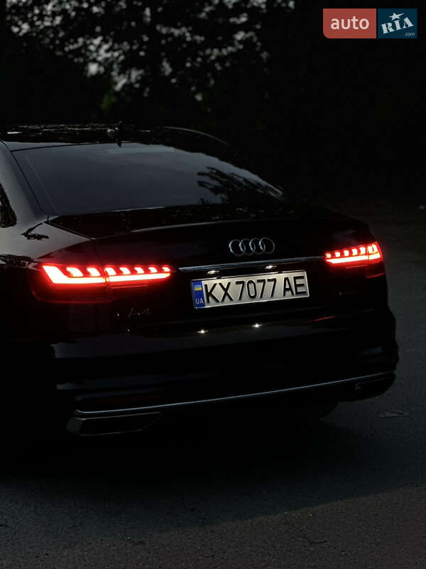 Седан Audi A4 2020 в Харькове