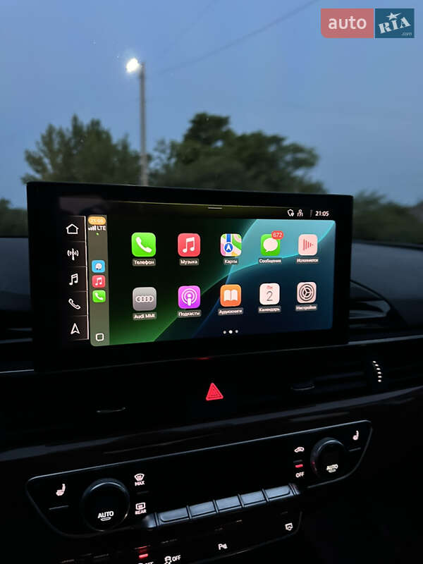 Седан Audi A4 2020 в Харькове