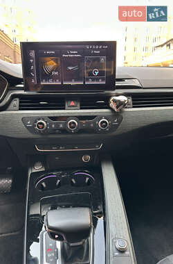 Универсал Audi A4 2020 в 