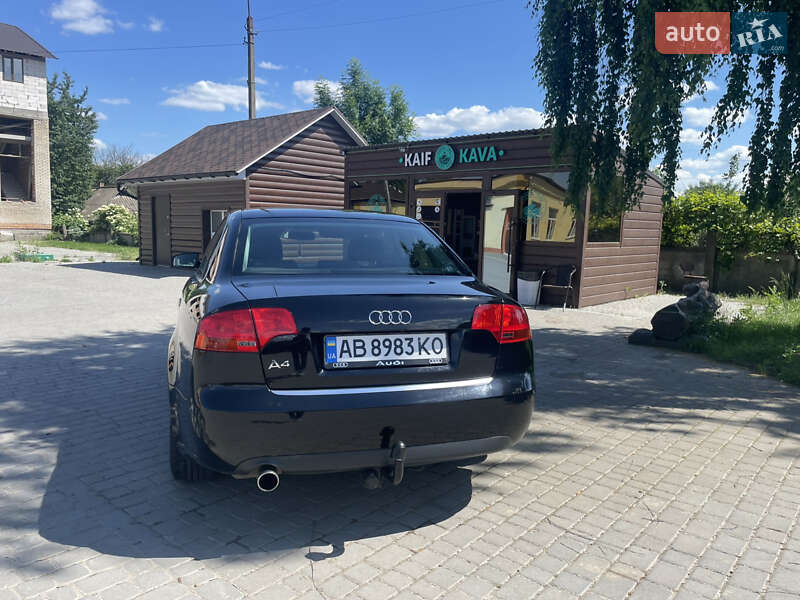 Седан Audi A4 2005 в Ильинцах