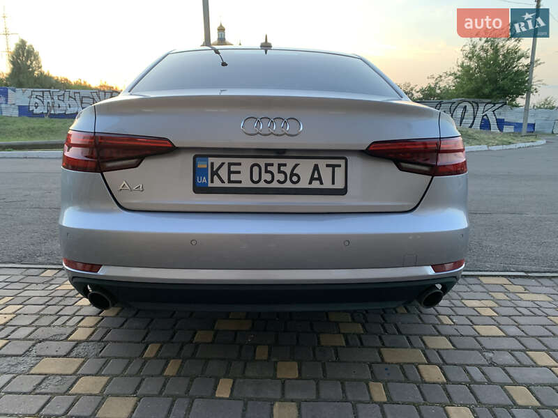 Седан Audi A4 2015 в Кривому Розі