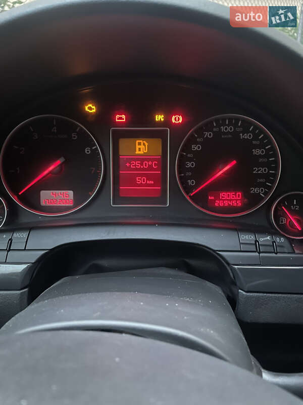 Седан Audi A4 2003 в Черновцах