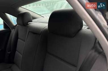 Седан Audi A4 2004 в 