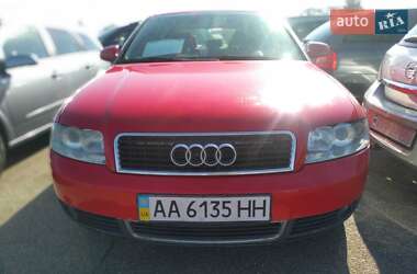 Седан Audi A4 2004 в 