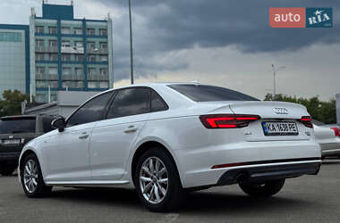 Седан Audi A4 2018 в 